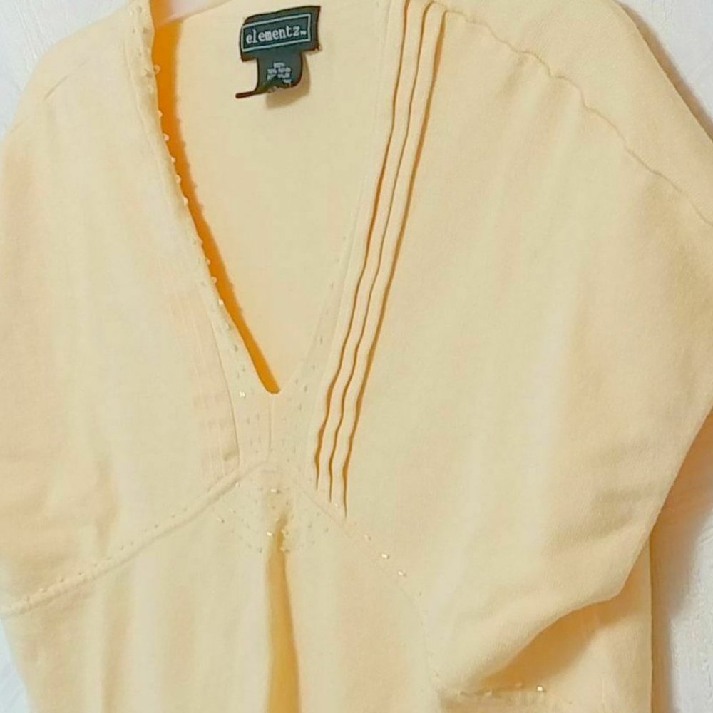 PRETTY YELLOW ELEMENTZ WOMENS TOPS Size XL Beaded